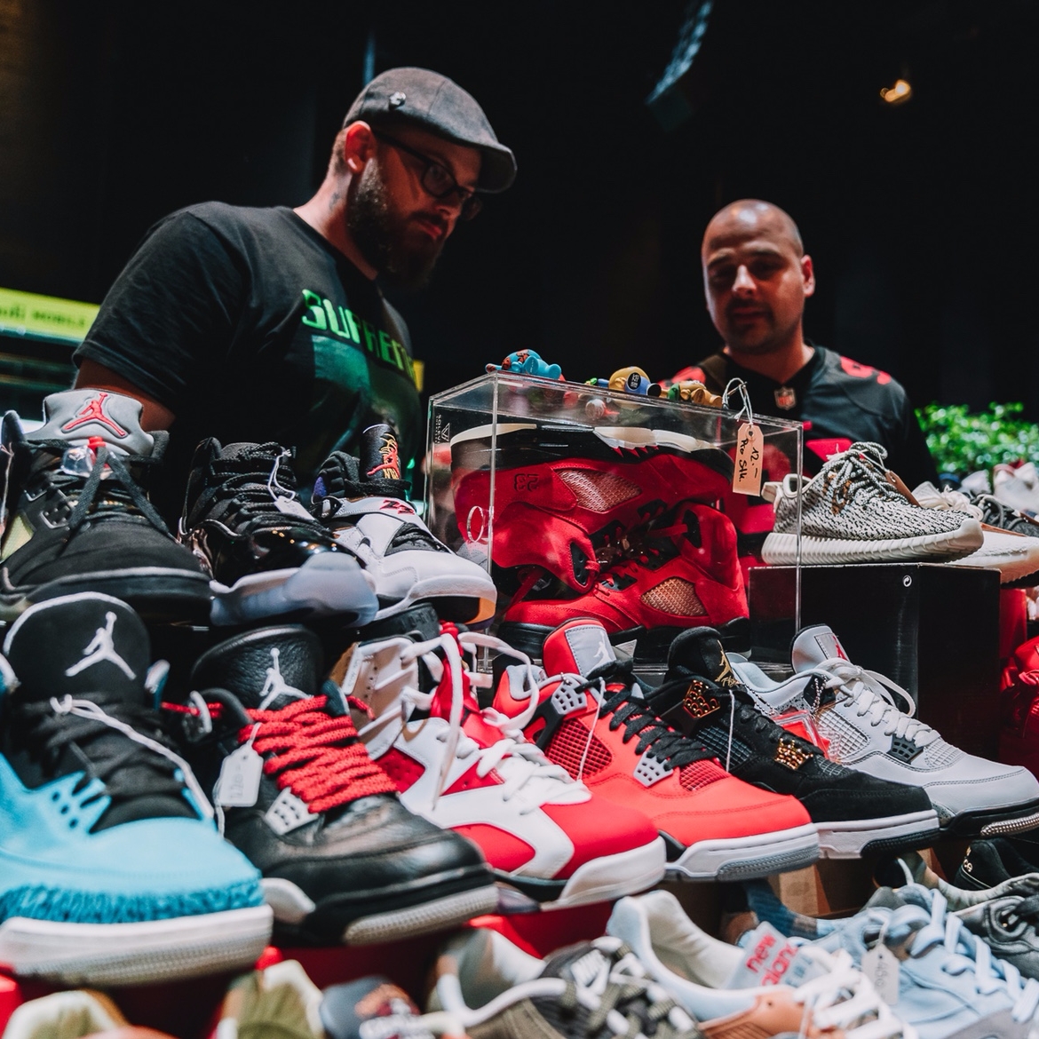 神鞋勿碰，帶你一窺全球最大鞋展「Sneakerness 」。