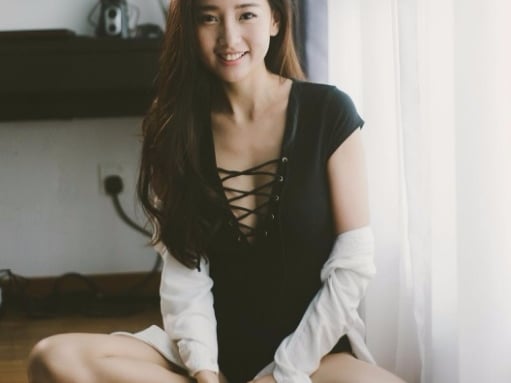 【野生抓正妹❤】「大馬女神」林明禎親姊姊曝光！D 奶 S 腰比基尼辣翻天