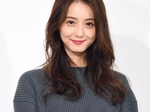 綾瀨遙只能排第 10！日本 5 萬人選出最美女星　冠軍簡直強大到成萬年第一...
