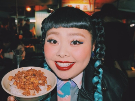 JUKSY 搶先直擊「渡邊直美私人化妝包」！渡邊迷：少買一樣對不起自己...