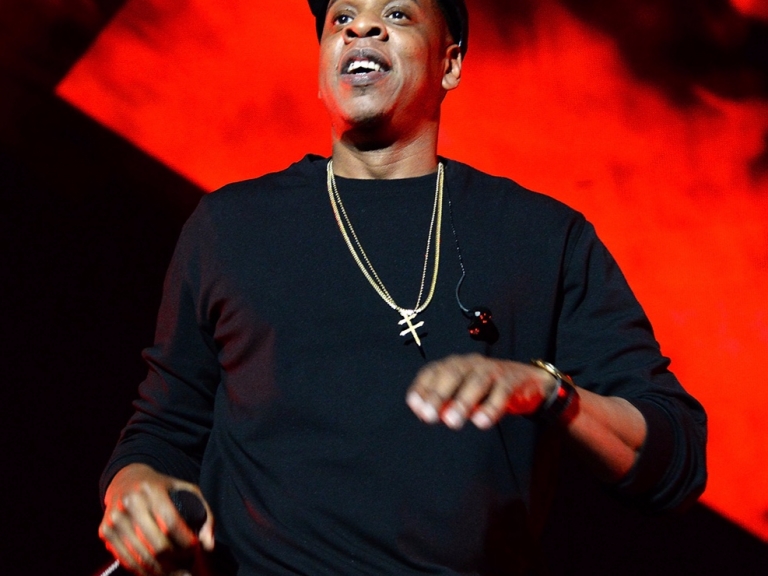 Jay Z 簽了一份價值2 億美元的新合約,除了他自己的江湖地位還與音樂行業發展有關