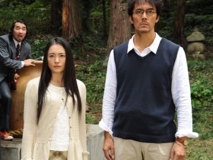 山口久美子老師走鐘？昔日黑長髮美女「仲間由紀惠」大發福，日本網友驚呼：這是誰？
