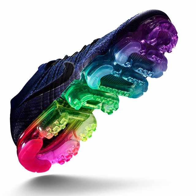 Nike Air VaporMax 也加上彩虹　「Be True」鞋款同性與跨性別族群！