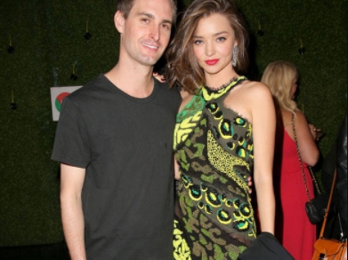 米蘭達寇兒被爆秘密嫁給 Snapchat CEO 男友　夫妻身價高達 50 億美元！
