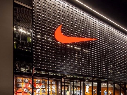 中國史上最大假鞋事件！查扣 Nike、Converse 與 Vans 在內高達 50 萬雙假鞋