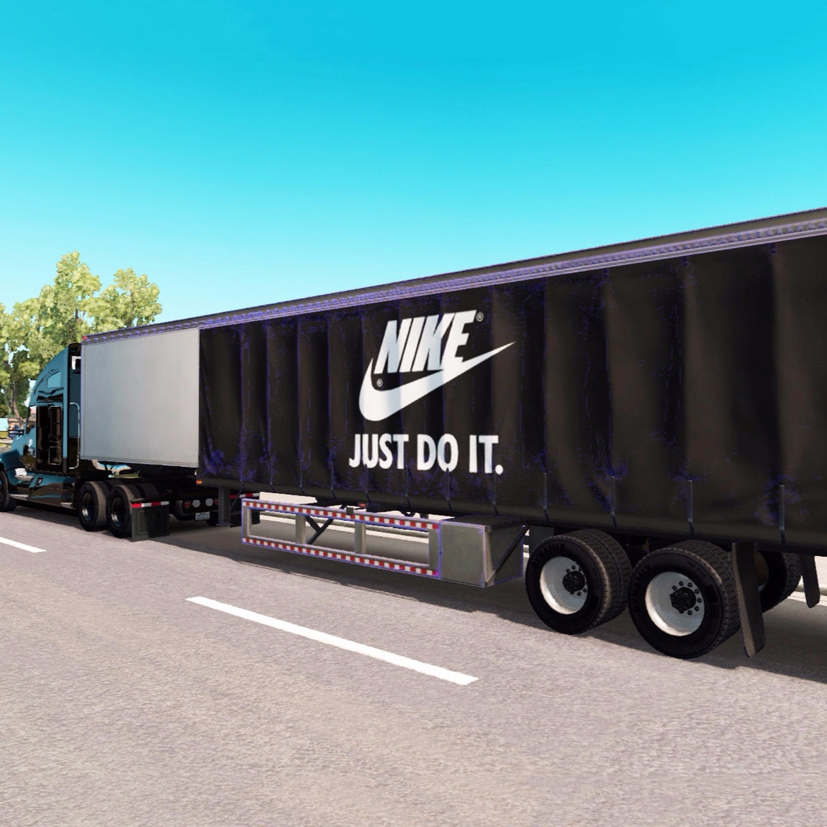 一輛裝滿 Nike 球鞋的運貨卡車被洗劫一空