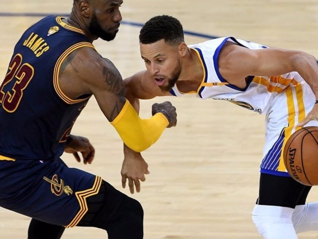 Under Armour 柯瑞戰鞋 Curry 4 黑魂配色新登場!
