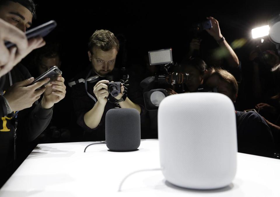 Apple 推出最強的喇叭！全新 HomePod 帶來不一樣的家居音樂享受
