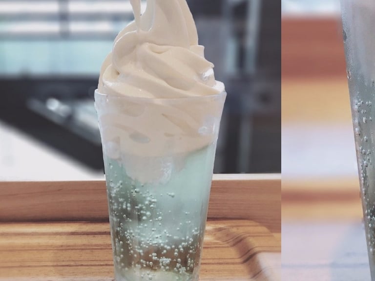 看著都涼爽了！MUJI Cafe「漂浮蘇打水」成為正夯打卡飲料　怎麼拍都超美！