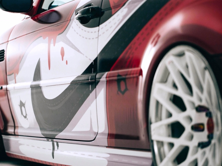 400ML 攜手 iAcro 打造 Air Jordan 球鞋主題改裝車