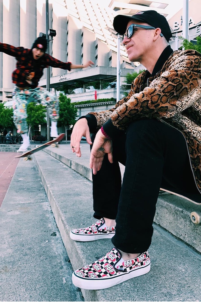 Supreme x Vans 即將被秒殺的聯名大作　「666」Slip-on ！