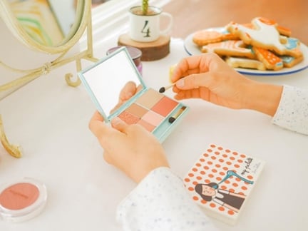 打造獨一無二的彩妝盤！Innisfree「My Palette」142 種彩妝任你選