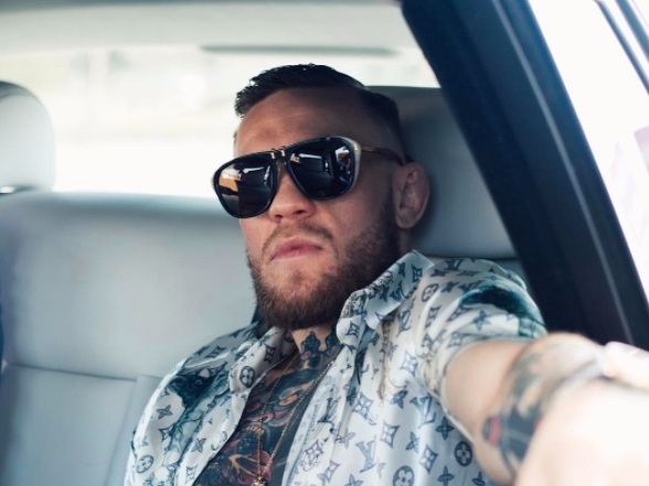 Conor McGregor 與 Floyd Mayweather「世紀約架」門票炒至天價