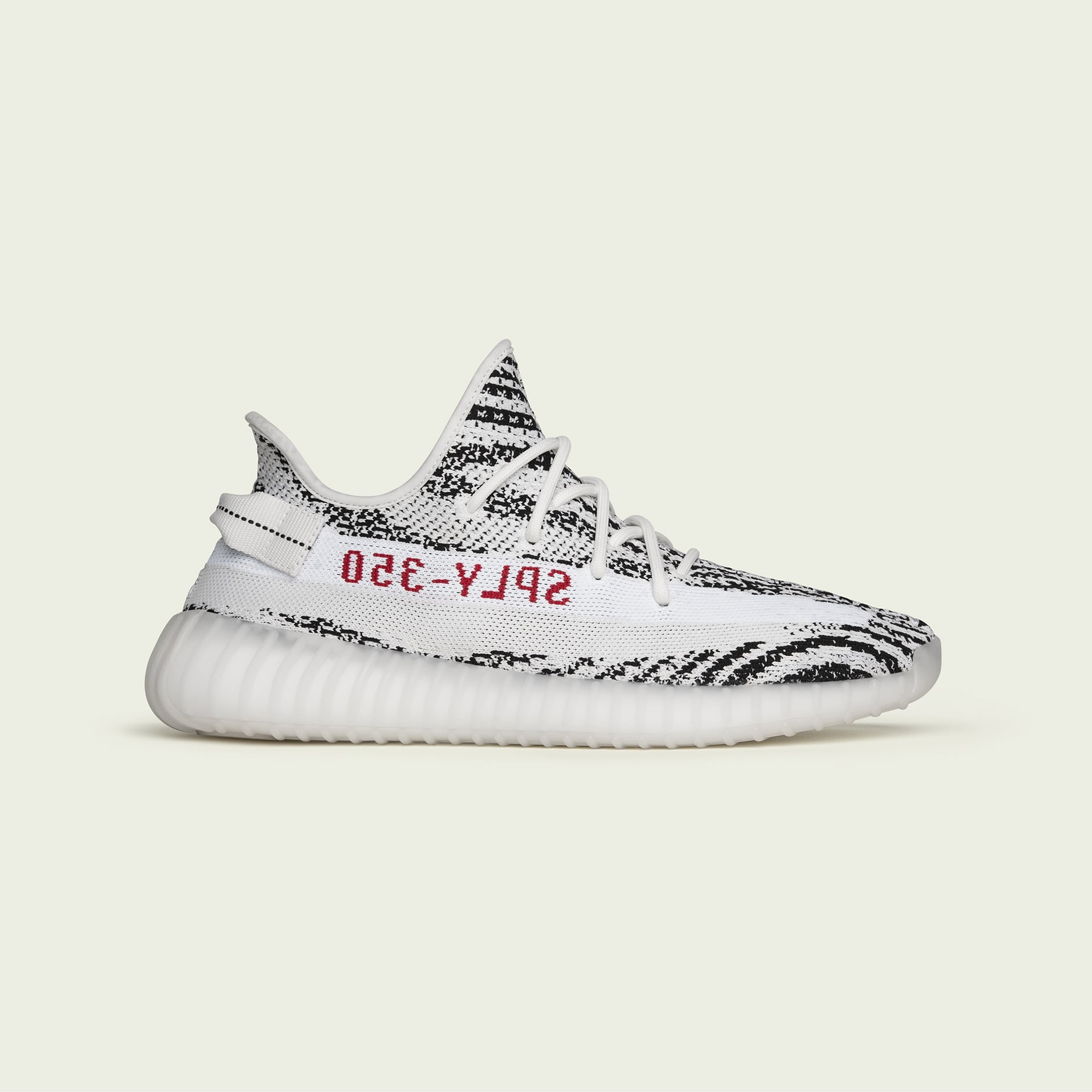 萬眾矚目adidas Originals YEEZY BOOST 350 V2 WHITE / CORE BLACK / RED 最潮神鞋斑馬款首度登台 !