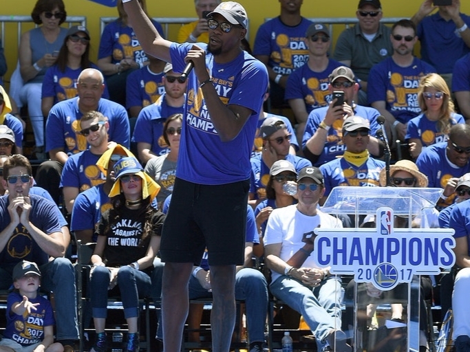 妙語連珠-Kevin Durant 在 Twitter 上評擊一眾 Haters