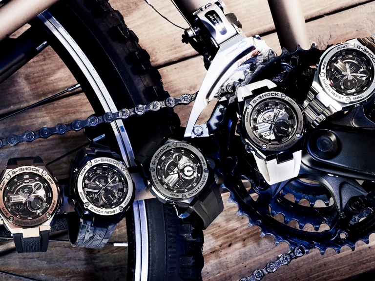 你的 G-SHOCK 還沒升級？脫離學生感的金屬錶面，G-STEEL 系列你想抗拒都難！