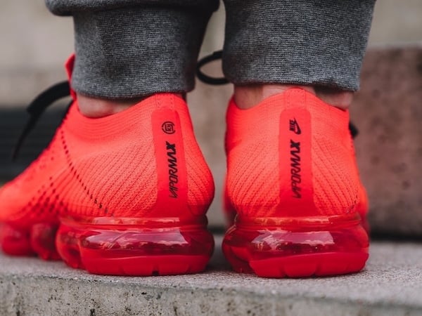 每週鞋報：陳冠希再度攜手 NIKE，打造中國紅 VaporMax；銳步 Pump Fury 也出了襪套版