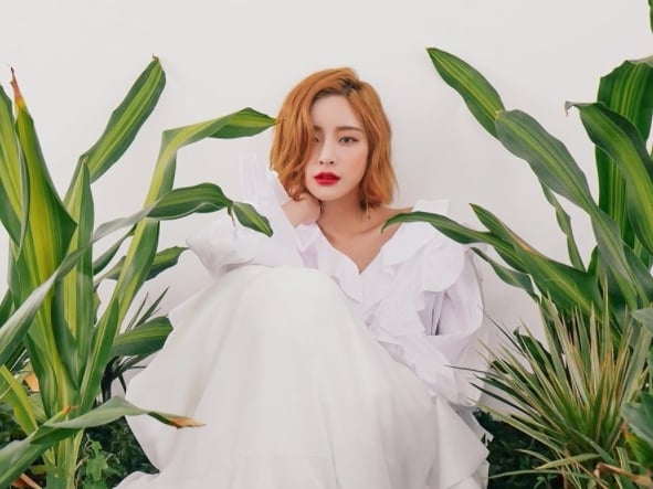 你擁有的小黑裙原來不足應付夏日?Little White Dress 是時候全力開動