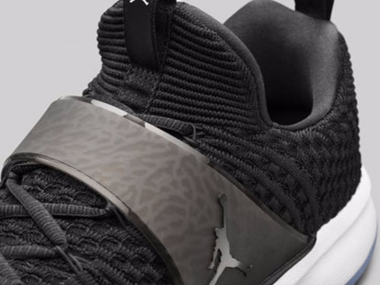 JORDAN TRAINER 2 FLYKNIT登場