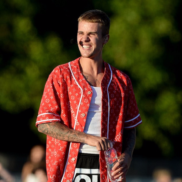 小賈、瑪丹娜等明星不分世代　紛紛穿上最潮的 Supreme X LV！