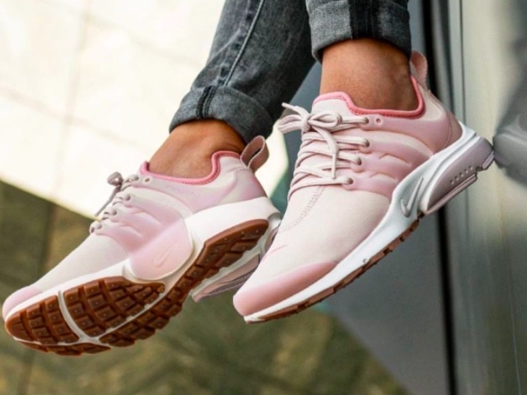 你抗拒得了嗎?「Air Presto Premium X Silt Red」超美配色就是要燒斷你的理智線！