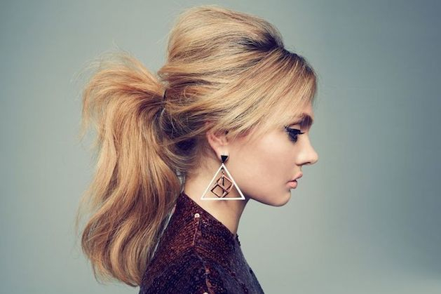 想要引人矚目？女孩們必學的 6 種夏日髮型！