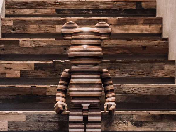 潮人必入手！知名選貨店 WOAW 率先引入 MEDICOM TOY X KARIMOKU HORIZON 1000% 木製 BE@RBRICK