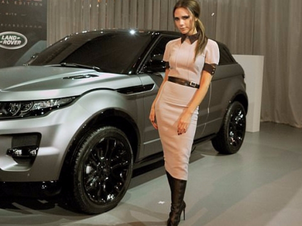 維多利亞介紹自己「設計了這一輛車款」　惹 Land Rover 總監氣炸：她只懂改顏色而已！