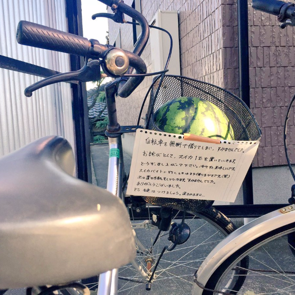 治安是好還是壞？日本人腳踏車被偷騎走　隔天竟發現完好歸還還多了一顆西瓜...