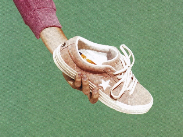 蜜蜂刺繡、撞色壓花全上腳！Converse One Star x Golf le Fleur 聯名系列四色齊發
