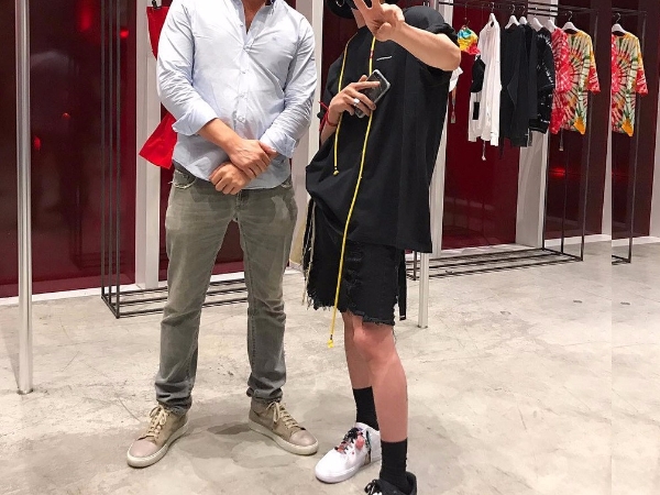 「不對稱球鞋」風潮吹起?GD、布魯克林都這樣穿!