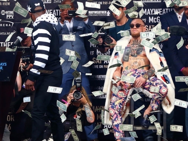 Floyd Mayweather vs. Conor McGregor 世紀之戰現場門票滯銷！？
