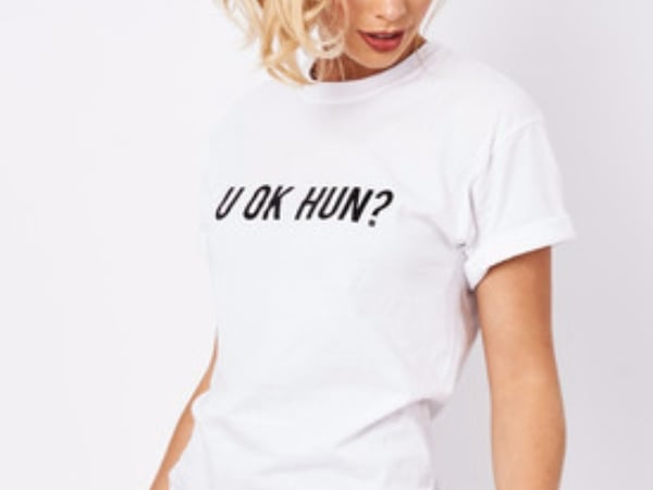賤嘴有時:這件「 U Ok Hun ?」 白 Tee ,竟然成為 Topshop 最新售罊單品