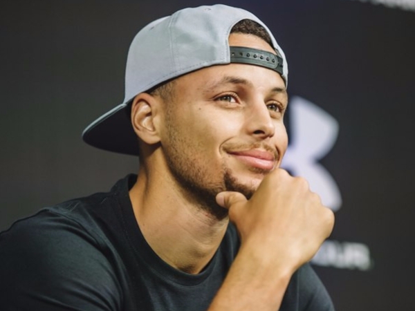 Stephen Curry 參加韓國綜藝節目！面對這樣的防守連他都沒轍啦