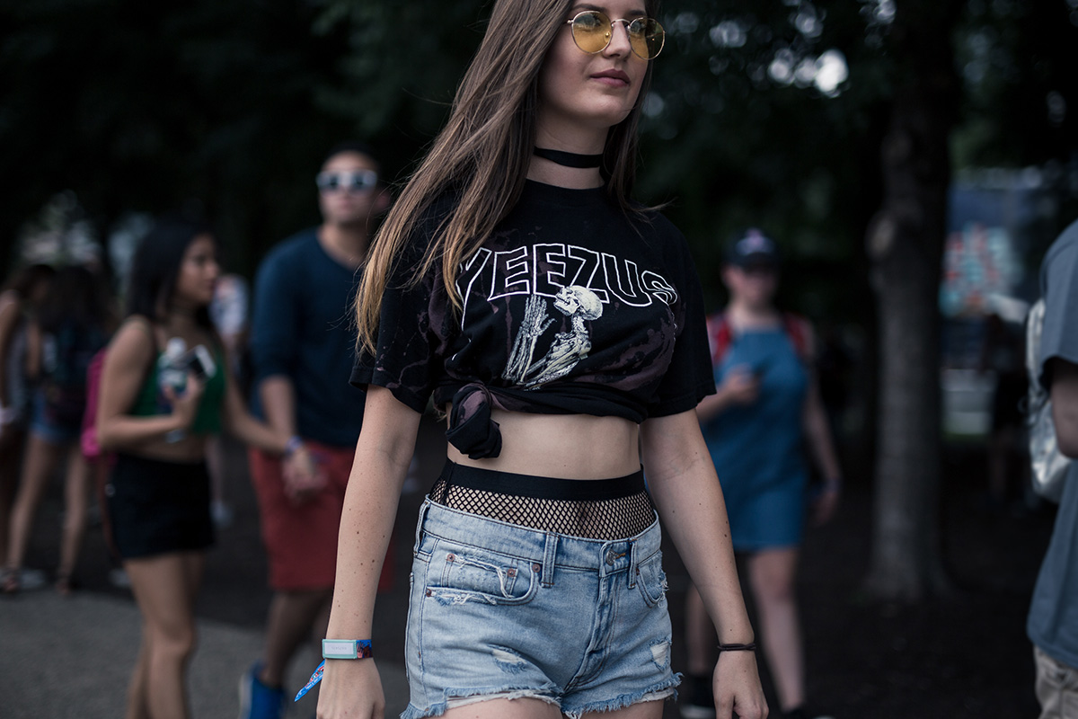 Lollapalooza 音樂節現場潮人穿搭一覽,還是這個品牌最多...