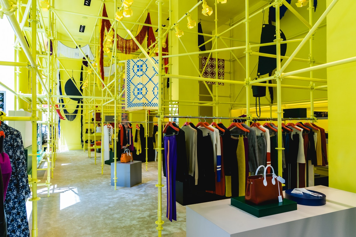 Raf Simons 打造 Calvin Klein 品牌紐約全新旗艦概念店!