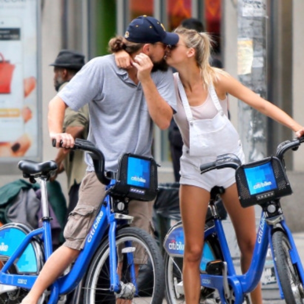 李奧納多依然熱愛交往 25 歲以下年輕嫩模　約會第一步永遠是...先騎腳踏車！