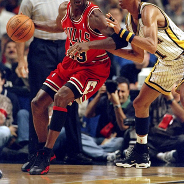 Air Jordan 13 Bred 再度回歸，喬丹傳奇再現！