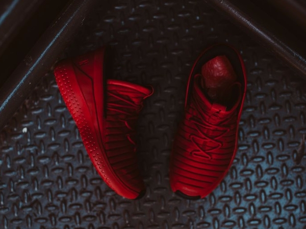 Jordan Flight Luxe 特別的一抹紅，Life Style 生活系列鞋款！