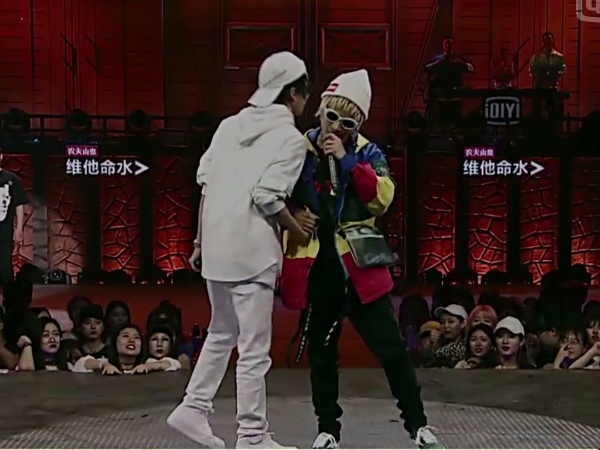 「身價不只翻一倍」！Tizzy T 洗腦曲燥全場，連勁敵 Bridge 都跟著起舞？