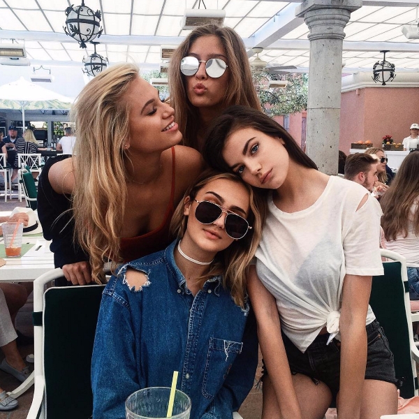 女孩們掌握這 10 個穿衣哲學，妳也可以擁有名模般的氣息！