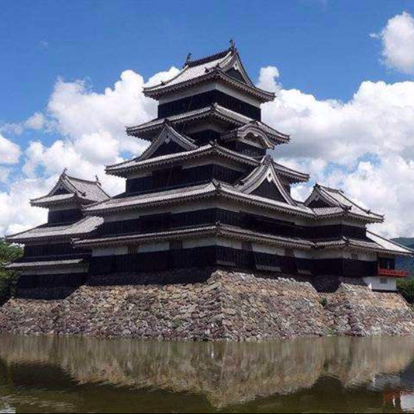 大阪城 Out！日本票選最美名城 Top 10　你已經去過哪幾座？