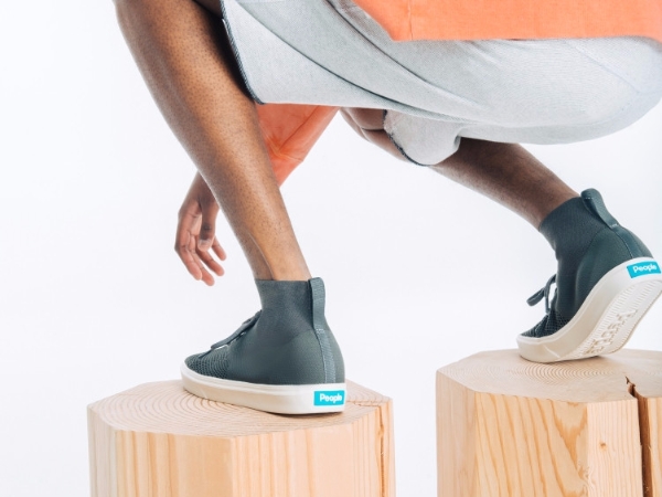 【People Footwear™ 九月新款 – The Nelson 襪子鞋】