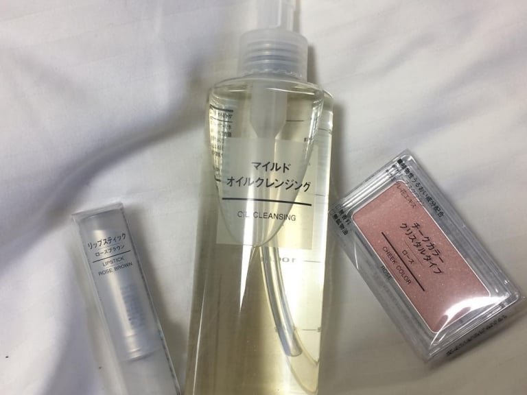日本女生都不停回購！5款 無印良品 超好用平價美妝小物！