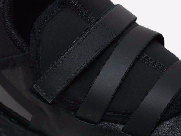 adidas Y-3 Zazu boost，山本耀司黑魂降臨！