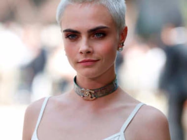 衝出大銀幕打入戲劇界!Cara Delevingne 將聯同 Orlando Bloom 演出全新 Amazon 劇集,故事竟然是關於謀殺案?!