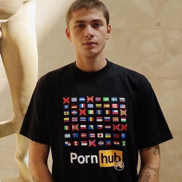搶先預覽 Richardson x Pornhub「Banned In」T-Shirt