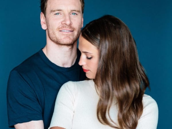 麥可·法斯賓達也要結婚了？被爆下個月秘密娶小 12 歲女友 Alicia Vikander！