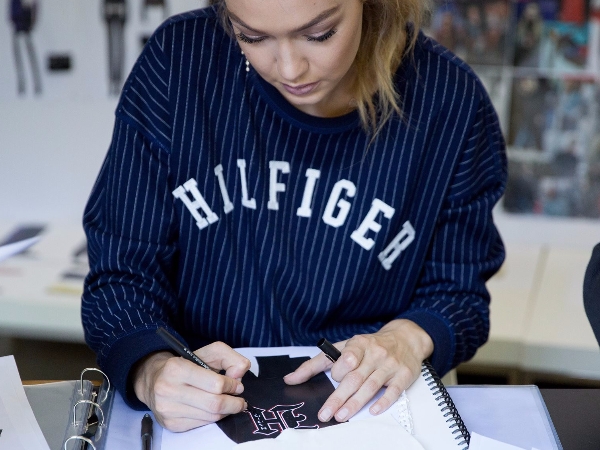 TOMMY HILFIGER與超級名模 GIGI HADID 攜手推出 2017秋季 TOMMYXGIGI 聯名系列