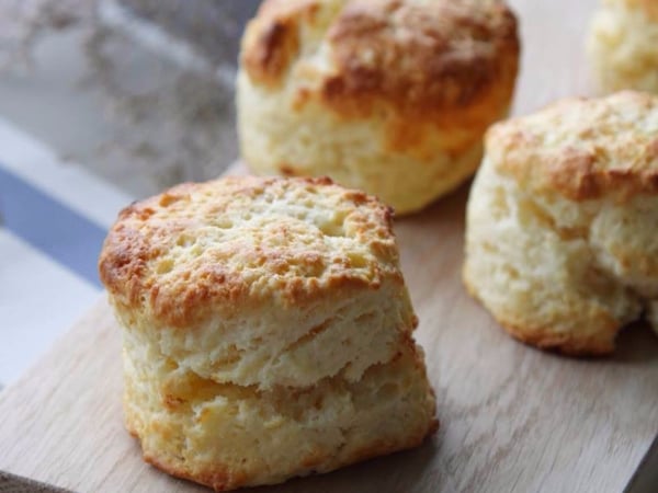 中秋月餅已吃膩？ IG 超火紅的「 scone 司康」讓你口口嚼出幸福奶香！小編：熱量直接砍半啊...
